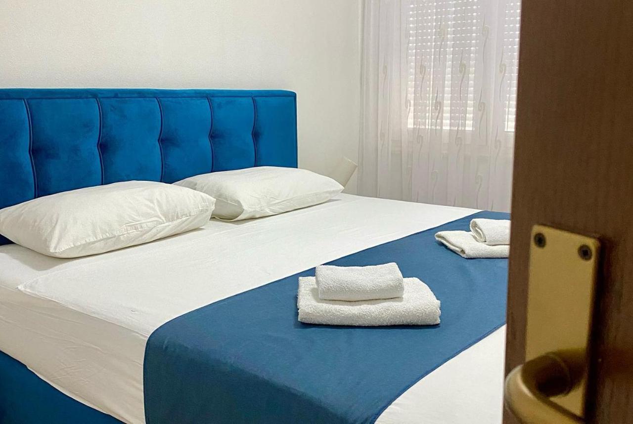 Apartments Domane Nenad Neum Bagian luar foto