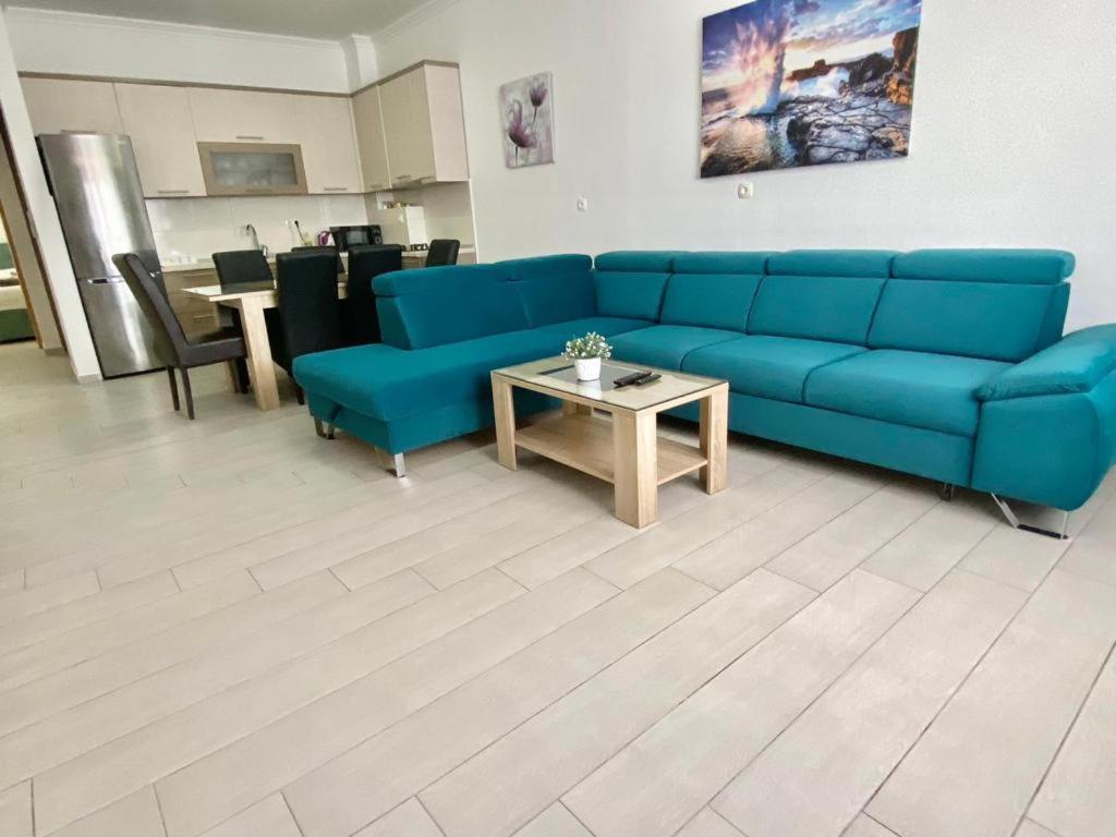 Apartments Domane Nenad Neum Bagian luar foto